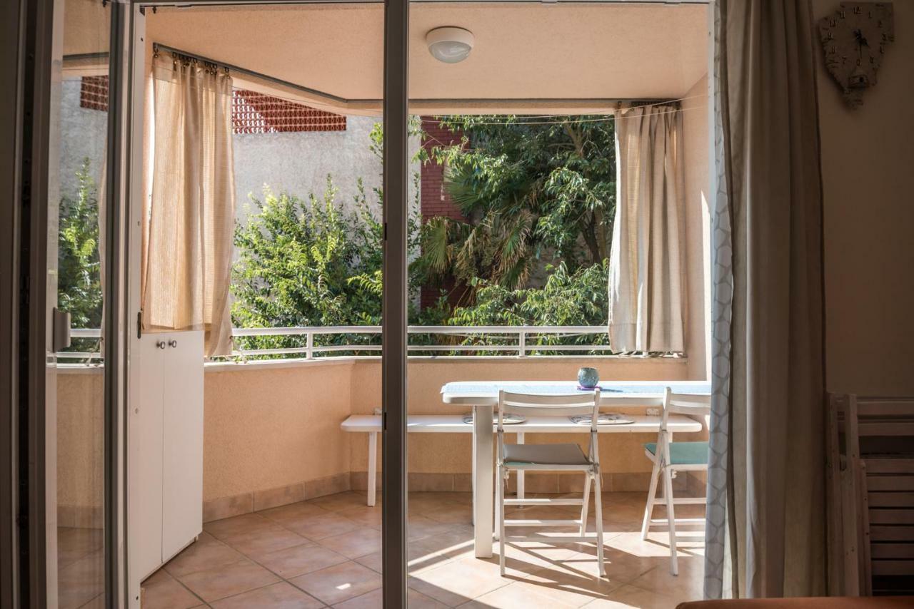 מדולין Apartment Dina מראה חיצוני תמונה